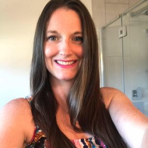 Meet your Posher, Deborah